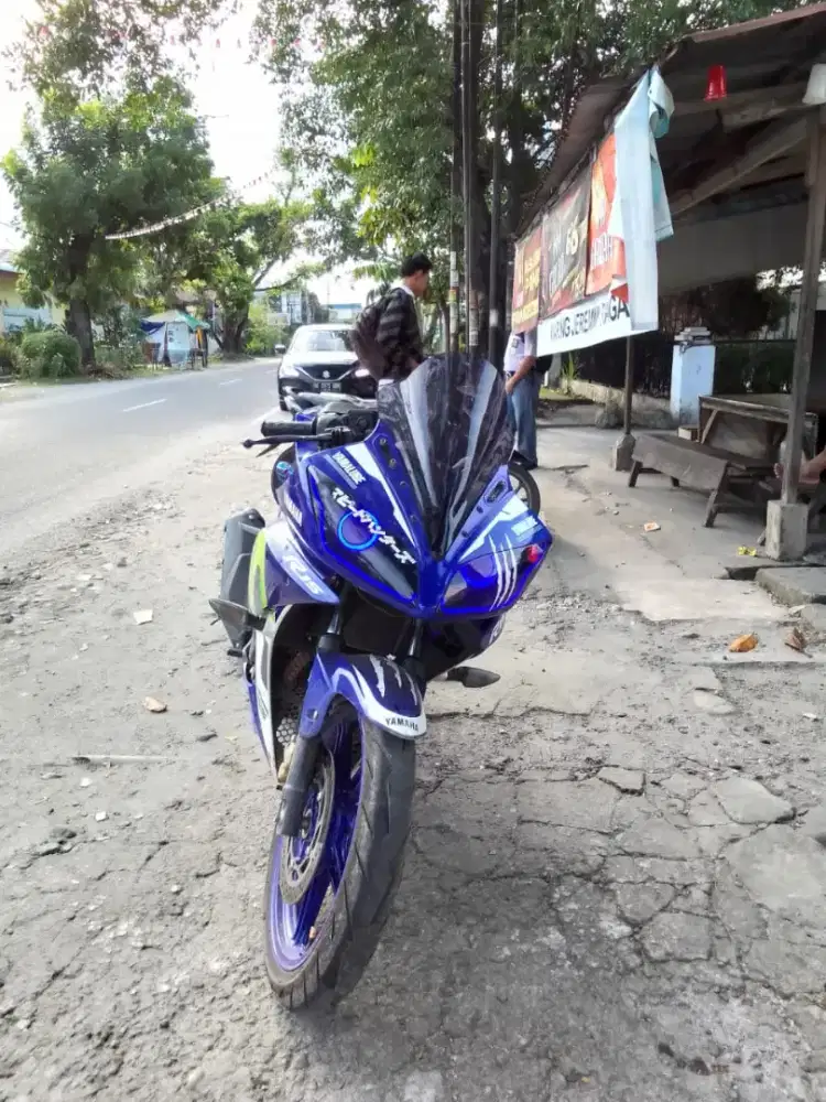 Yamaha yzf R15 v2 2016