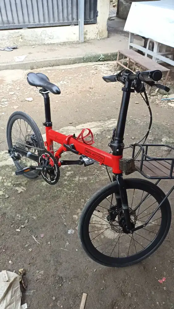 Sepeda lipat Pro action 20 kalcer