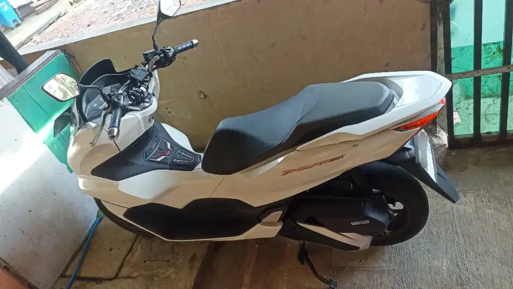PCX ABS 2024 PUTIH