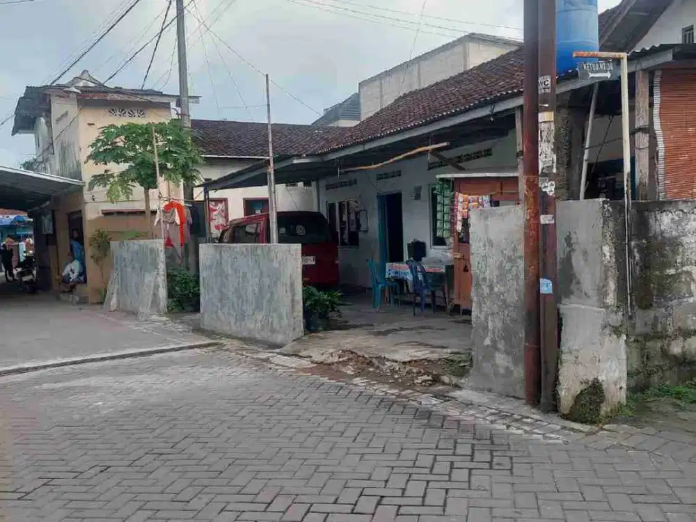 DIJUAL TANAH STRATEGIS DALAM RINGROD BONUS BANGUNAN COCOK KOST&RUMAH HUNIAN PRIBADI