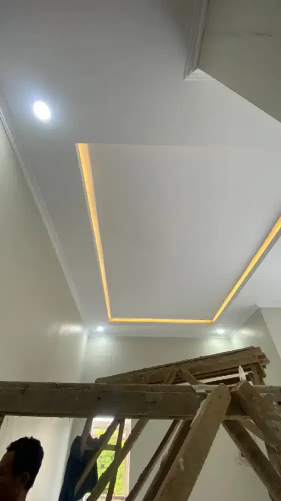 Plafon gypsum muraah