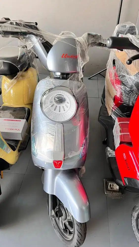 SEPEDA LISTRIK UWINFLY T60