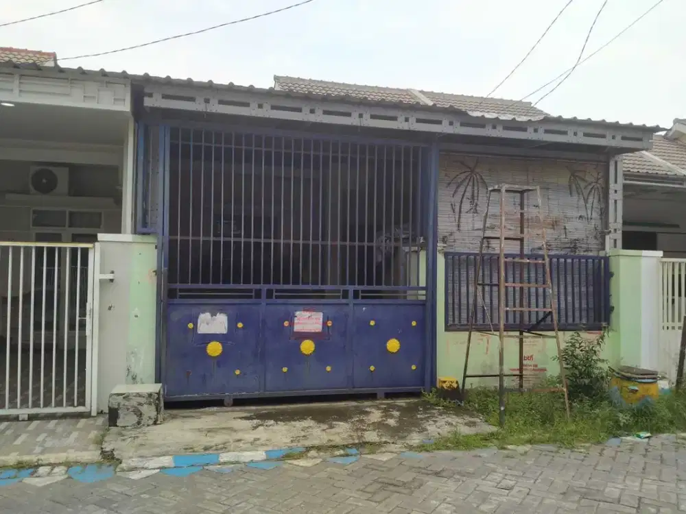 Perum Taman Sarirogo Blok AO1 No 36 Kel Sumput Kec Sidoarjo Sidoarjo