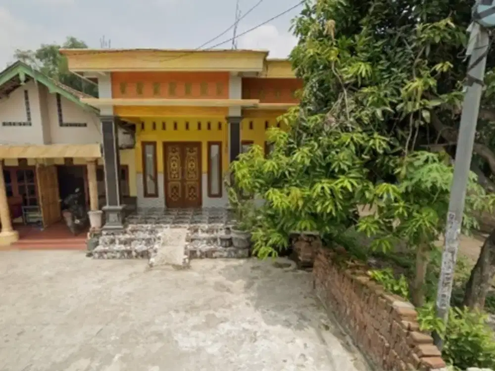 Rumah Kelurahan Pakis Kec Trowulan Kab Mojokerto