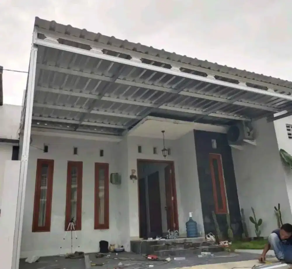 Karnopi baja ringan atap galvalum terpasang