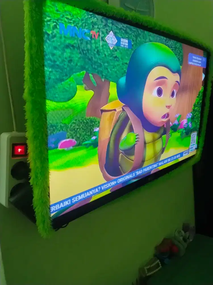 jual tv bekas LG 32 inch