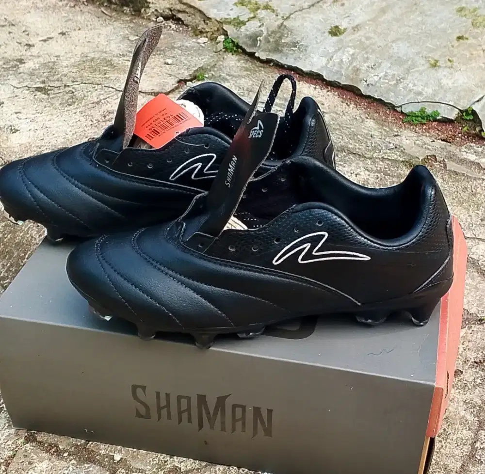 Sepatu Bola Specs Shaman Bepe20 Pro Fg