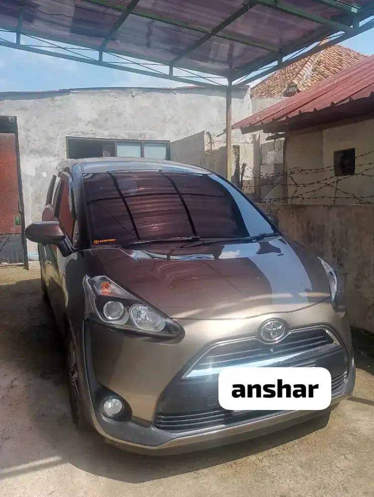 Jual Murah Toyota Sienta Terawat Full Upgrade Canggih No PR Siap Pakai