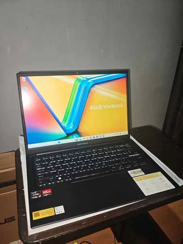 Asus Vivobook 14 M1405YA