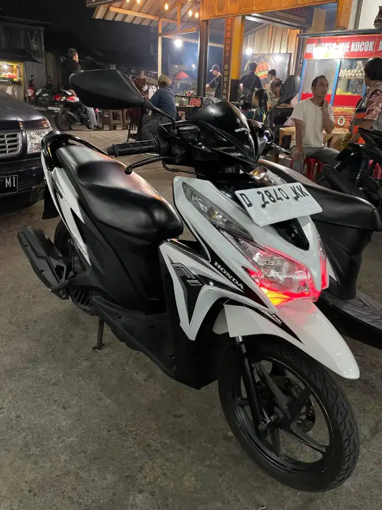 vario 125 kzr komplit on