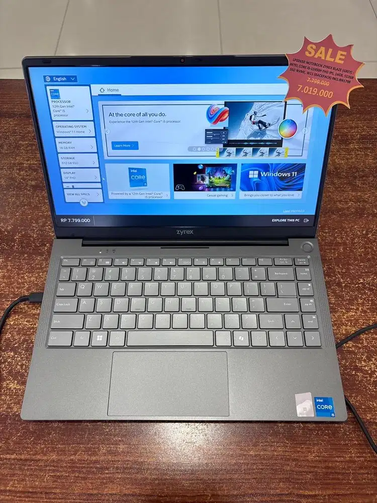 Kredit laptop zyrex i5.