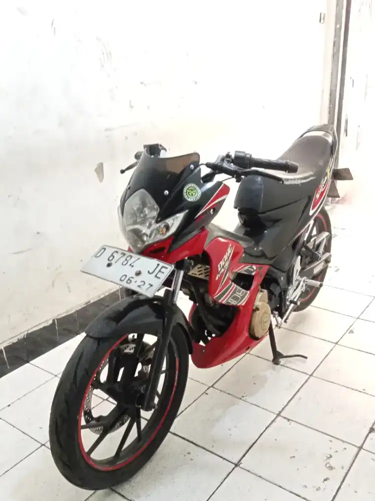 Suzuki satria f 2012