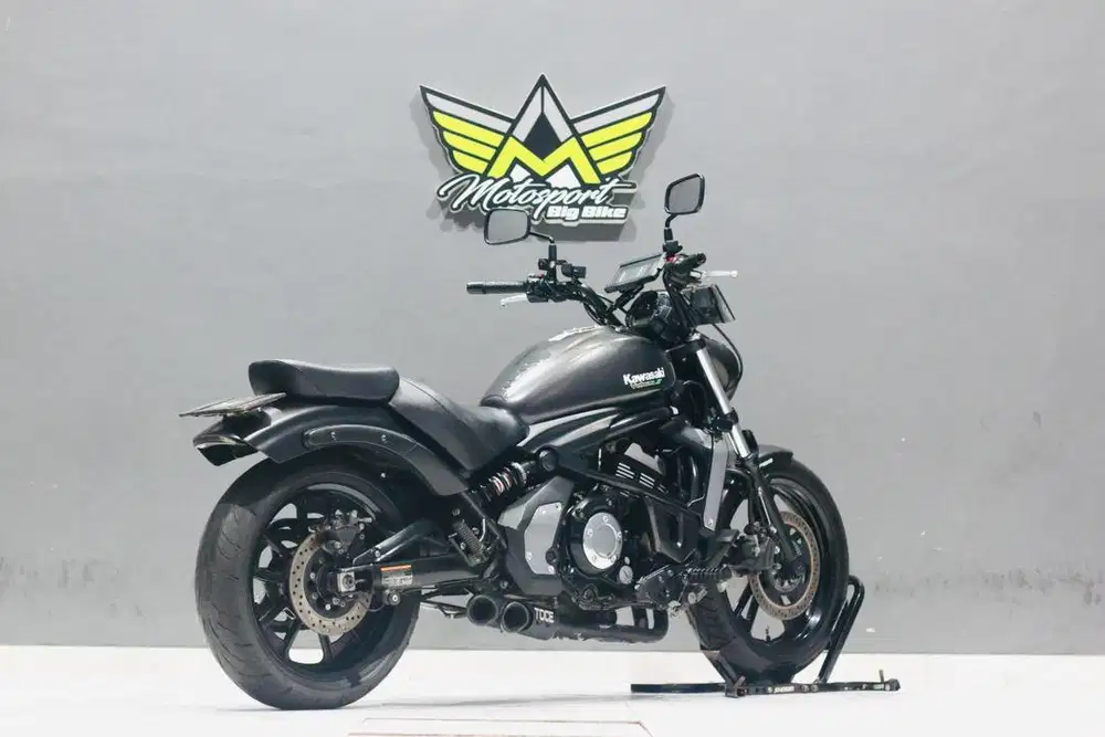 Kawasaki vulcan 650 ABS like new Er6n 650 Rebel 500 street 500