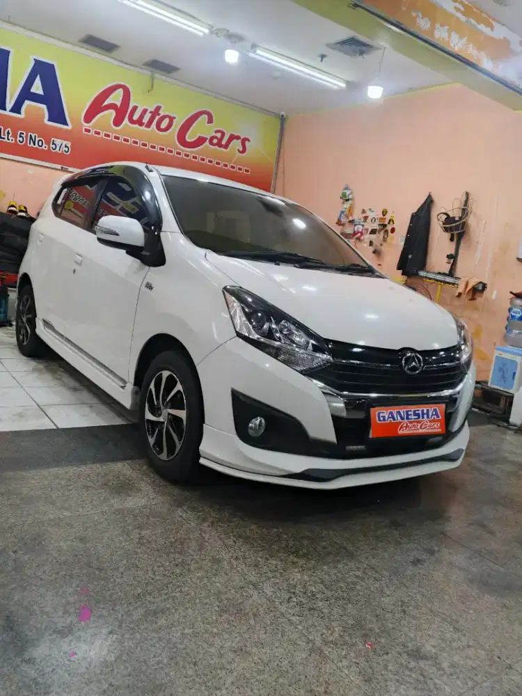 LOW KM Daihatsu Ayla R 1.2 2017 AT