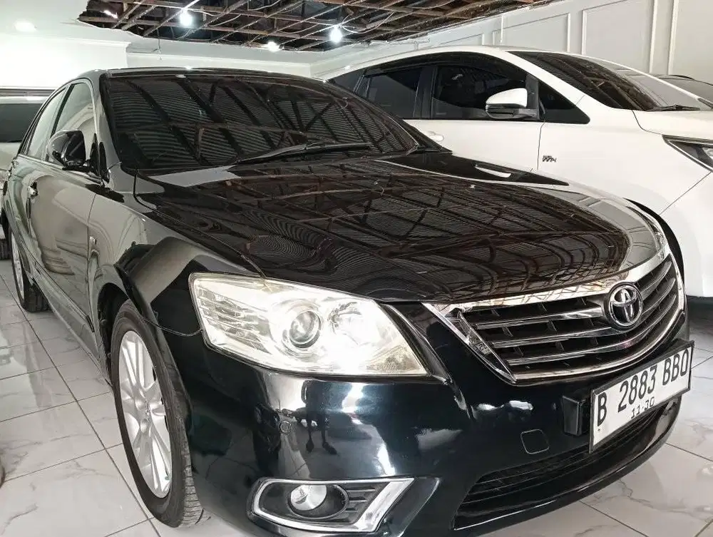 Toyota Camry 2.4 V at bisa crdt tahun 2011