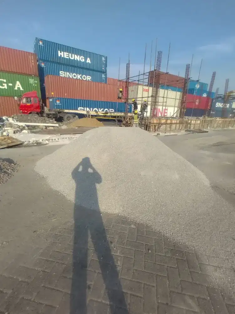 Pasir urug batu belah sirdam limestone makadam pasir cor
