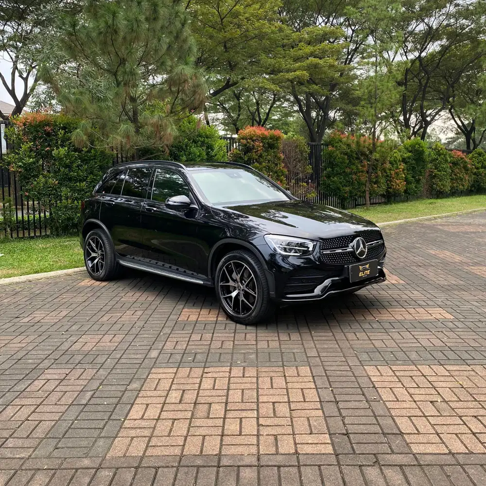 Merc Benz GLC200 AMG Night Edition 2022
