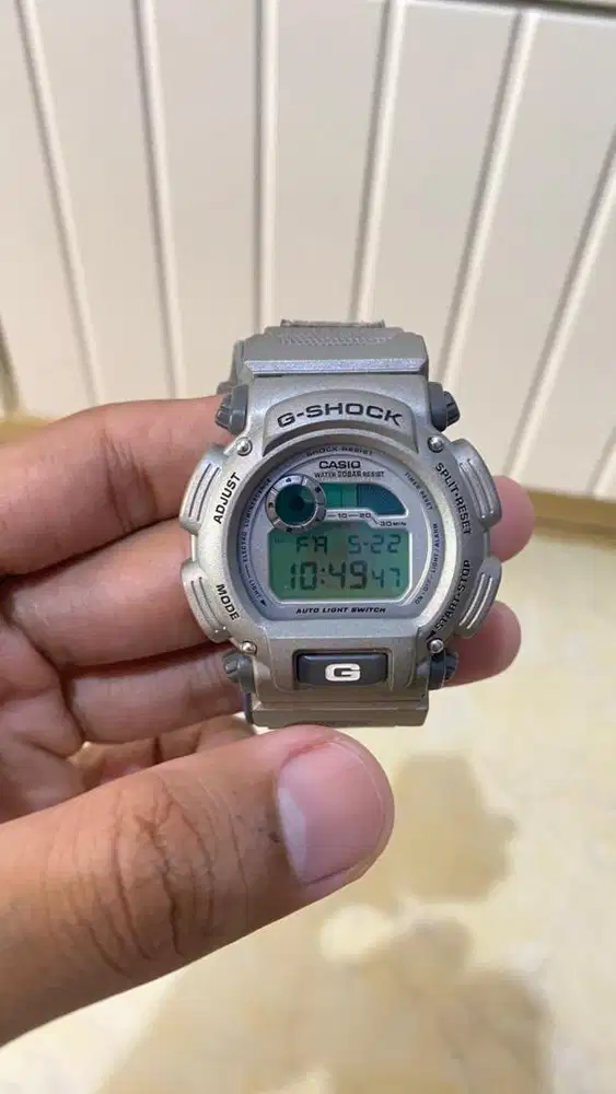 G shock DW9000 triple crown x surfing