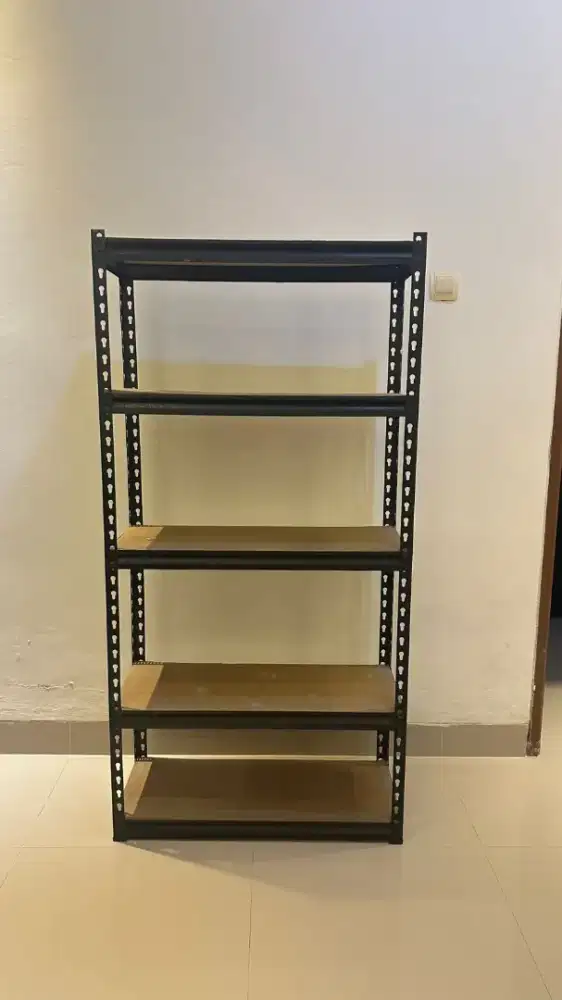 Rak Siku Besi Serba Guna