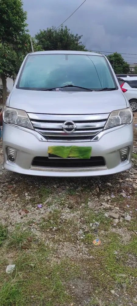 Nissan Serena 2015 Bensin