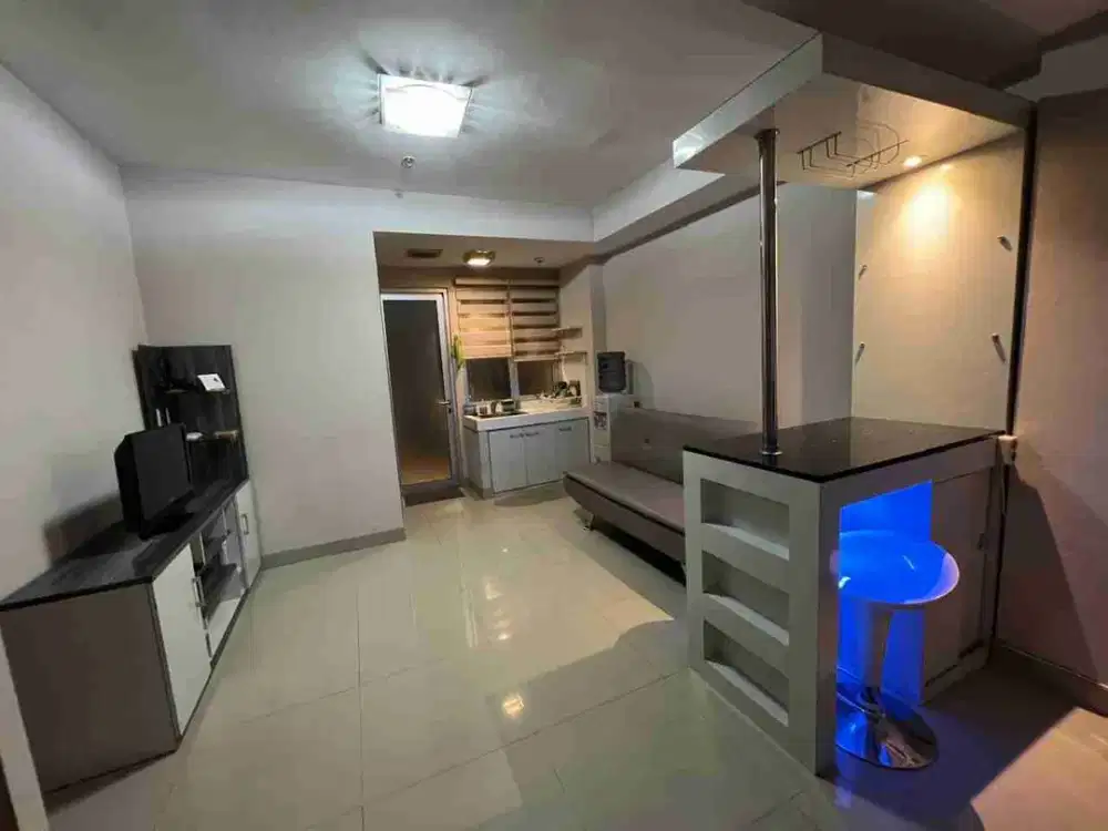 DISEWAKAN 
APARTEMENT SUDIRMAN SUITES 2 BEDROOMS FURNISHED