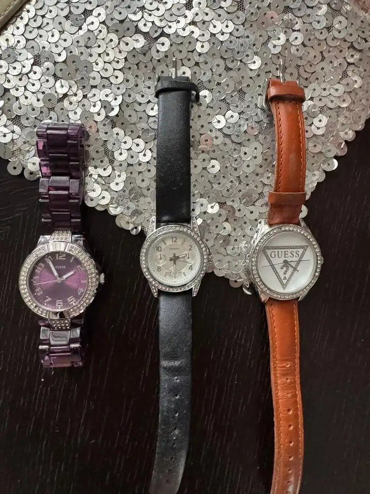 Jam Tangan Guess