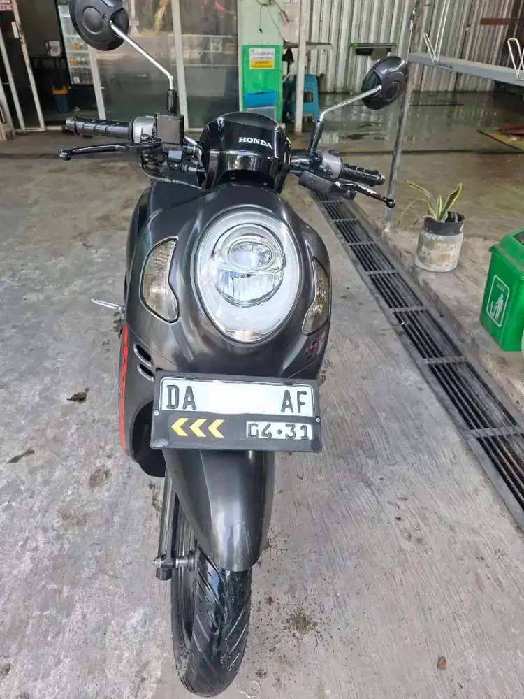Jual Scoopy 2021