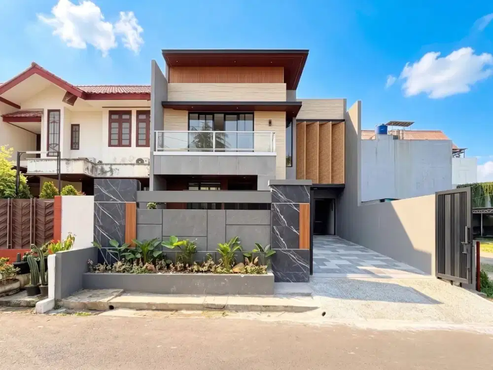 HUNIAN MEWAH DI KOMPLEK ELIT – BARU RENOVASI, KONDISI NYARIS KAYAK BARU BANGET‼️