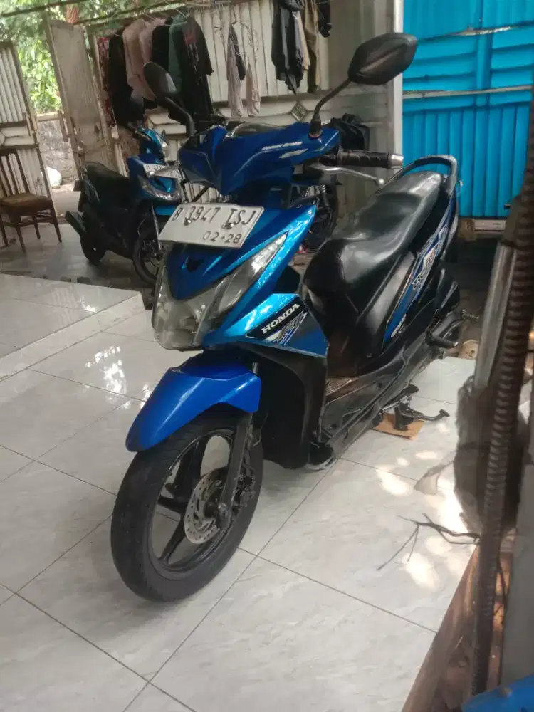 Honda beat tahun 2013  Rp 6,75