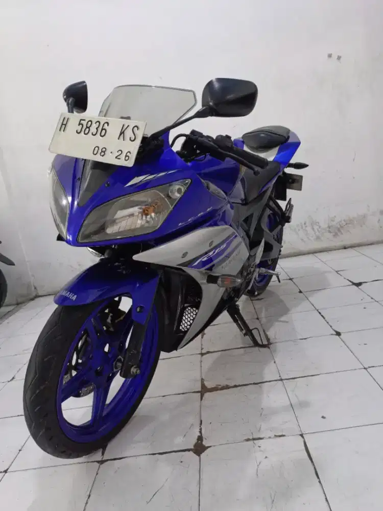 r 15 biru bgus kondisi 2016
