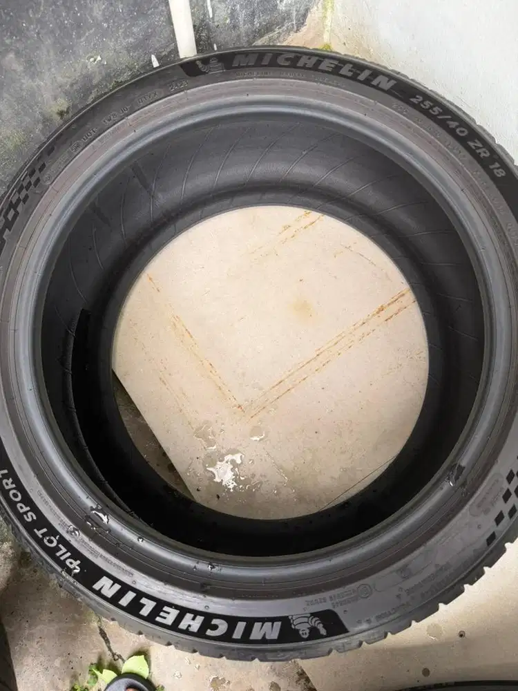 Dijual Ban Bekas Michelin Pilot Sport 5 R18