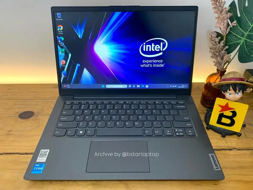 Laptop Lenovo V14 G3 12th Gen Intel Core i3 RAM 8 / 256 Good Condition