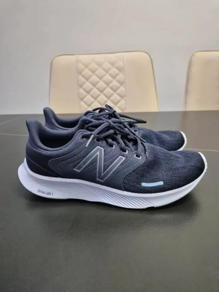 Sepatu Lari NB Original