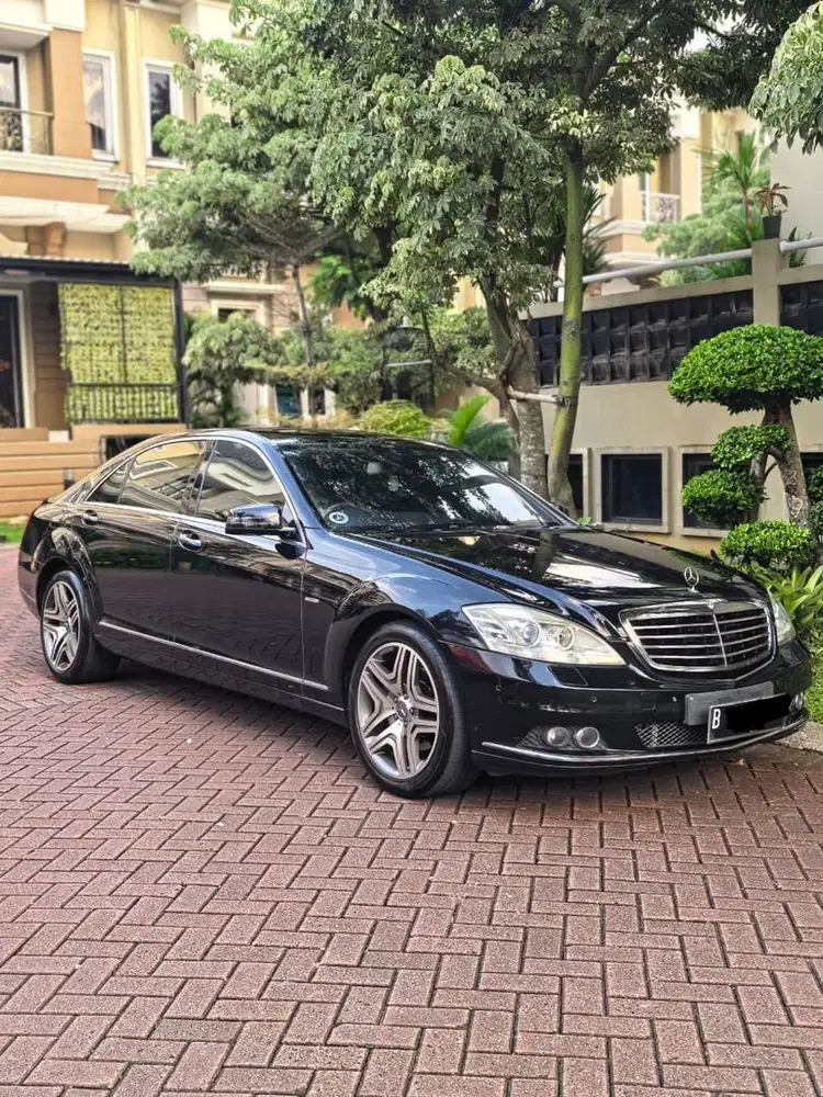 MERCEDES BENZ S300L 3.5 AT 2010