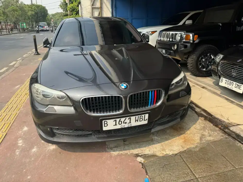 Bmw F10 520i th 2011AT pqjak on siap pakai