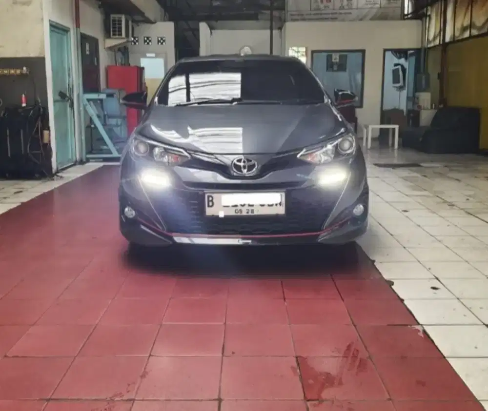 Yaris Trd Sportivo cvt 2018 jual cepat