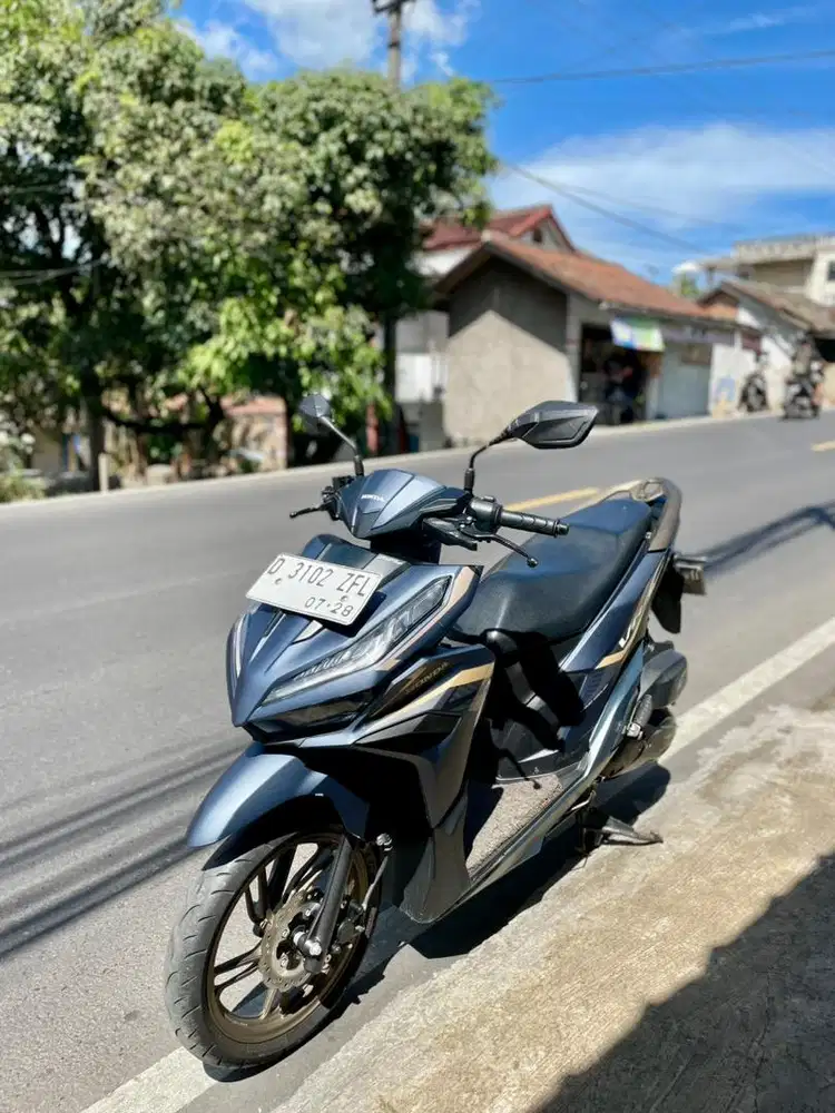 Honda Vario 125 esp cbs iss 2023