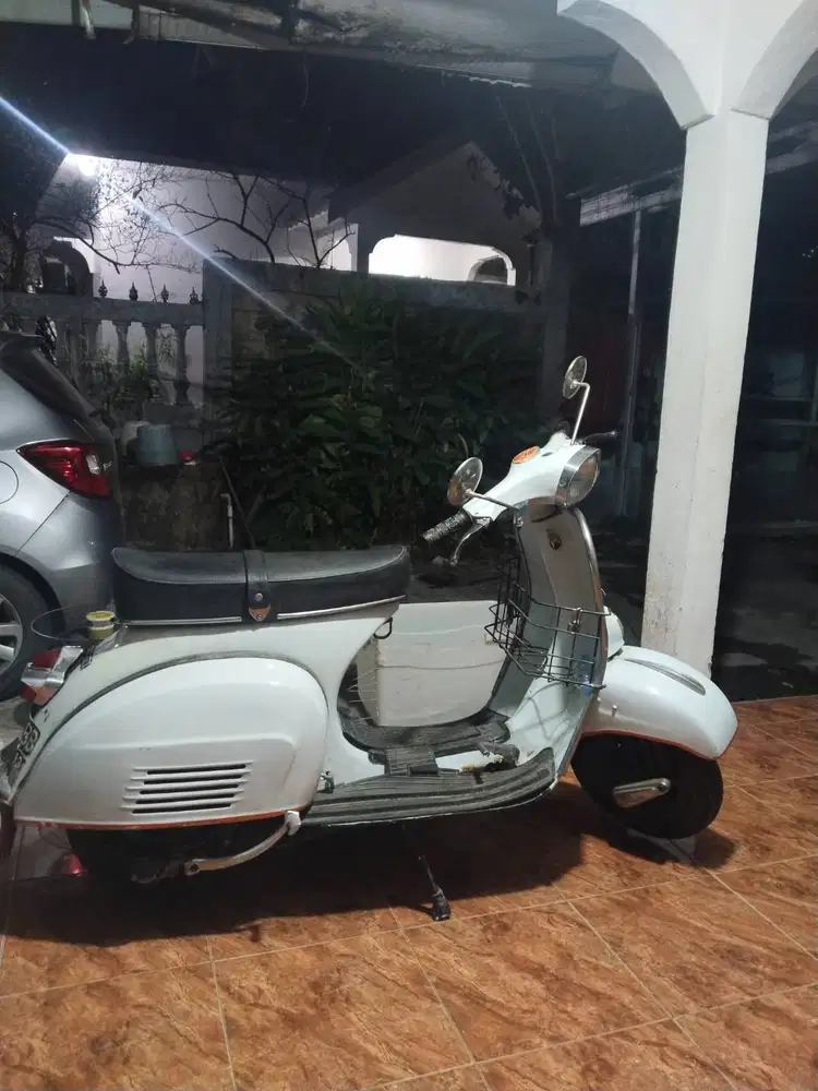 Jual Vespa super 150 tahun 1978