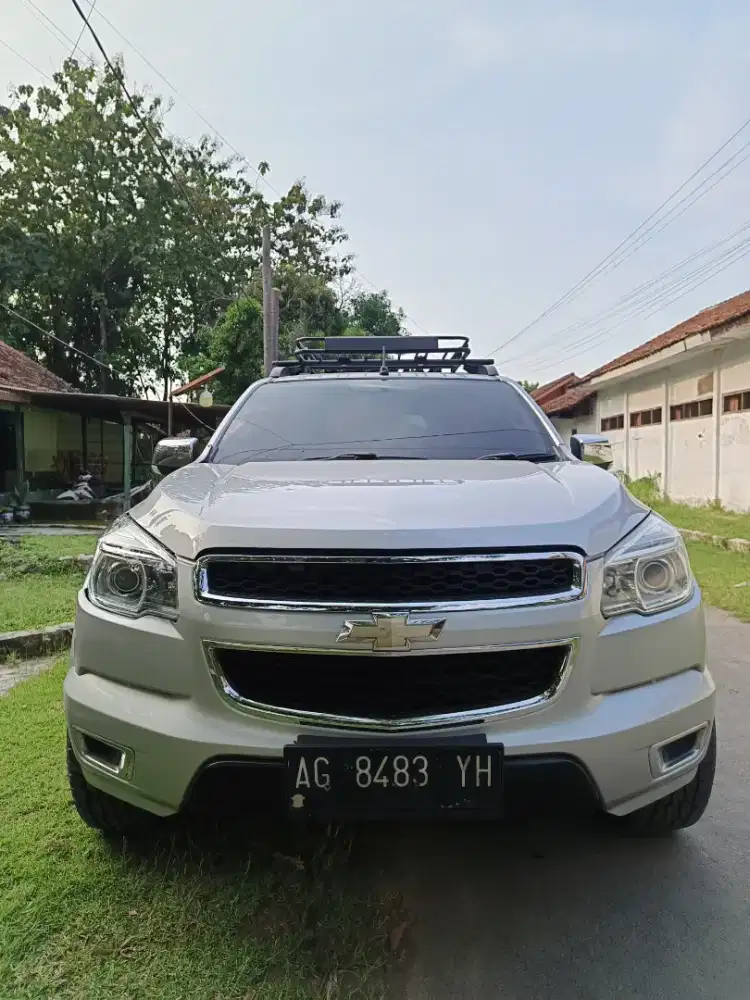 Jual Cpt! Chevrolet COLORADO 2.5 LTZ Manual 2012, Tipe Tertinggii !