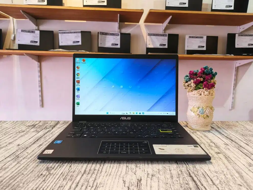 Laptop ASUS VIVOBOOK 14 E410MA Intel Celeron N4020 Ram 4GB