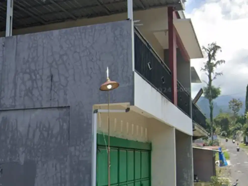 Dijual Cepat Rumah 2 Lantai Siap Huni,Lokasi Strategis Tawangmangu,Karanganyar Luas 64m2 BU!!