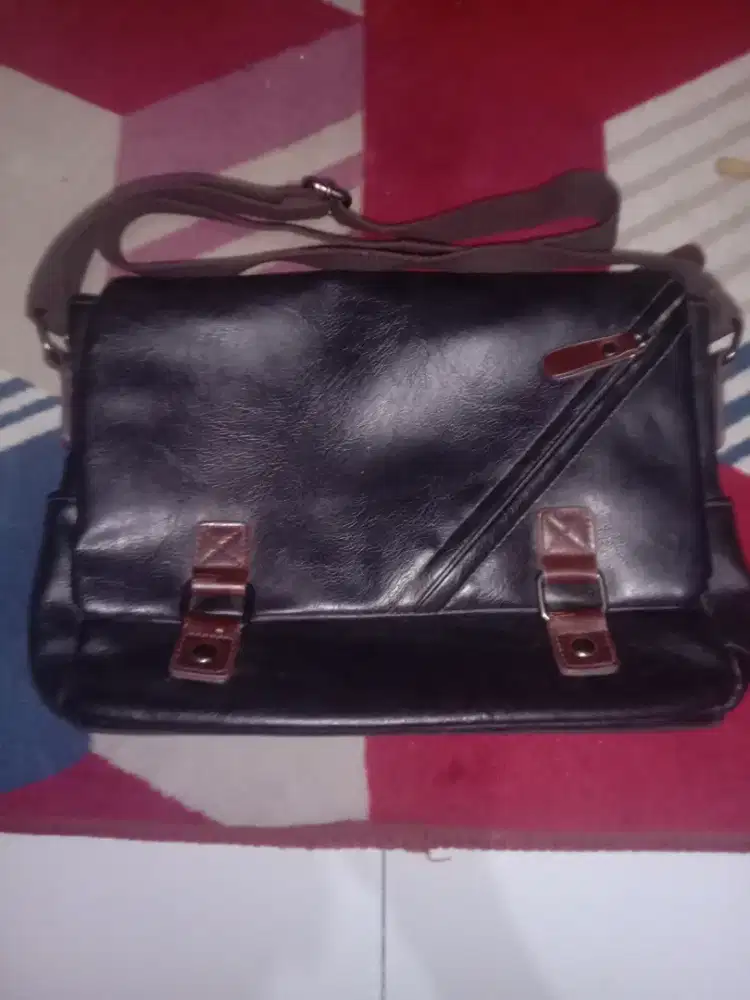 Jual tas selempang kulit