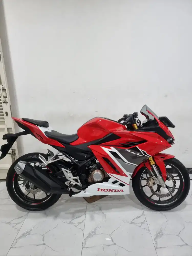KM 2 RB Honda CBR 150 R USD LED Fi Racing Red 2025 bln 6