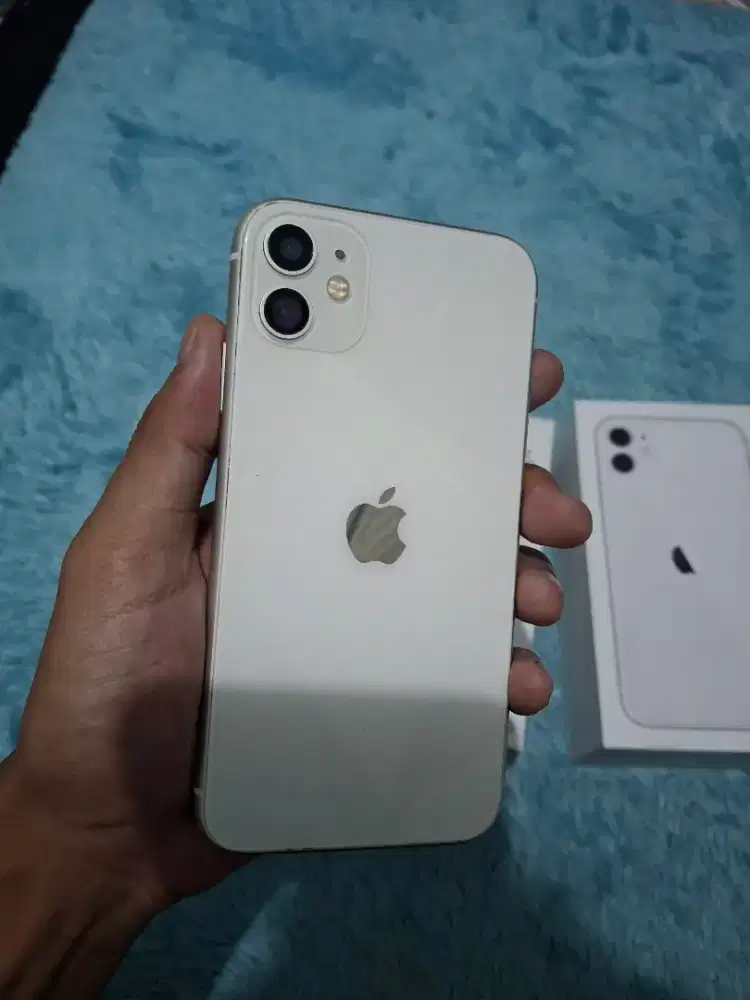 Iphone 11 128gb inter putih