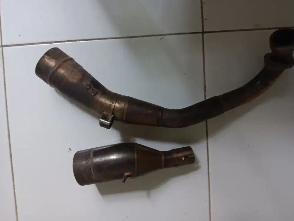 Header xmax old custom bekas akrapovic
Tanpa per