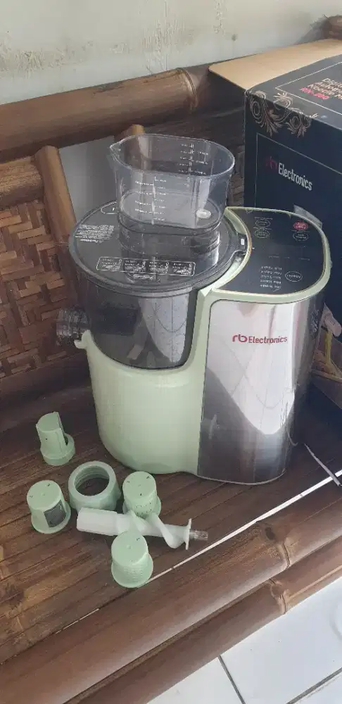 DIJUAL MESIN PEMBUAT MIE RN-200