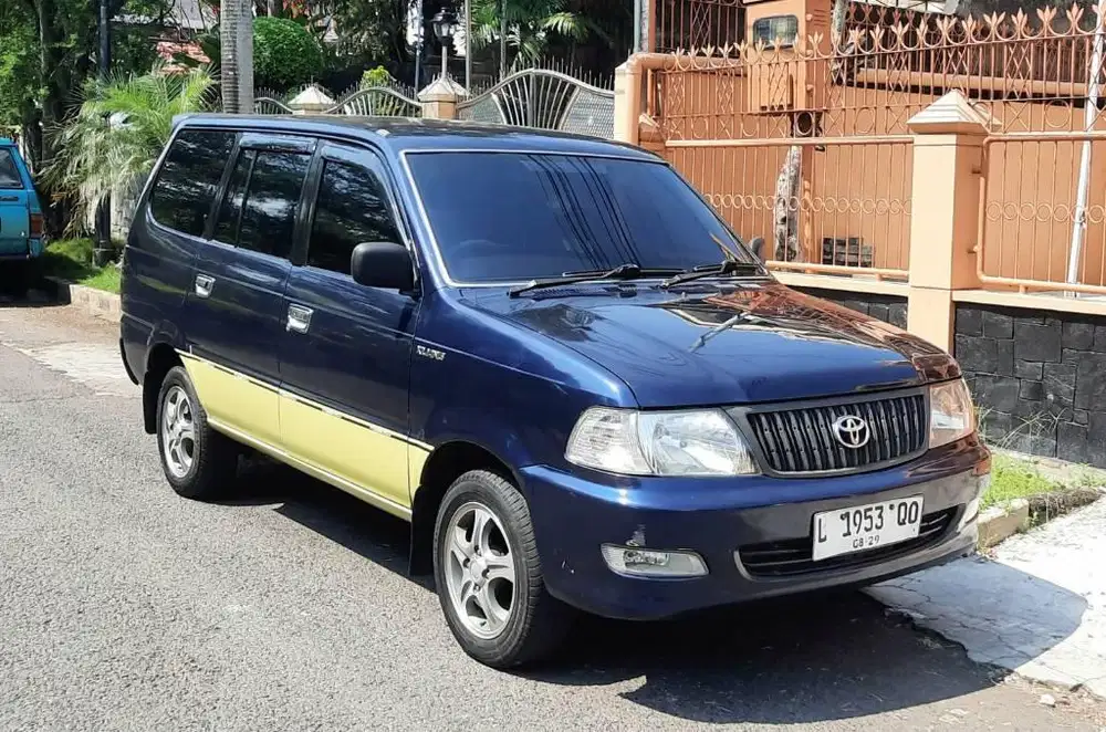 Toyota Kijang 2003