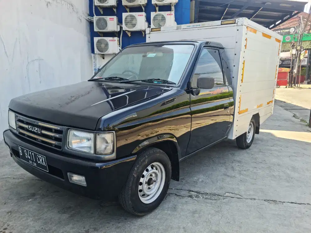 Isuzu Panther box 2008 Diesel