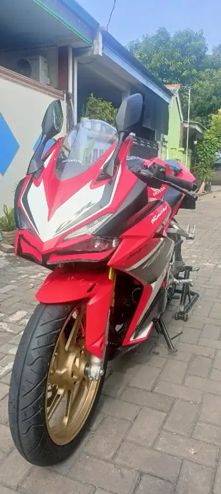 Honda CBR 250RR 2024 / Baby RR 2024 (low kilometer)
