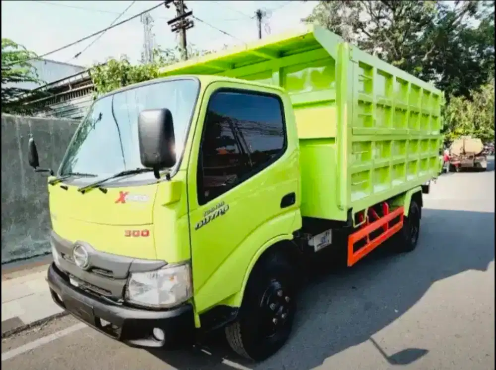 Dump Truk Hino Dutro 136 HDX power 2023 Super Istimewa